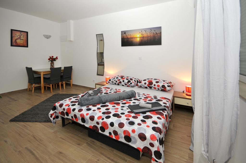 Apartments Josip Trogir Kamer foto