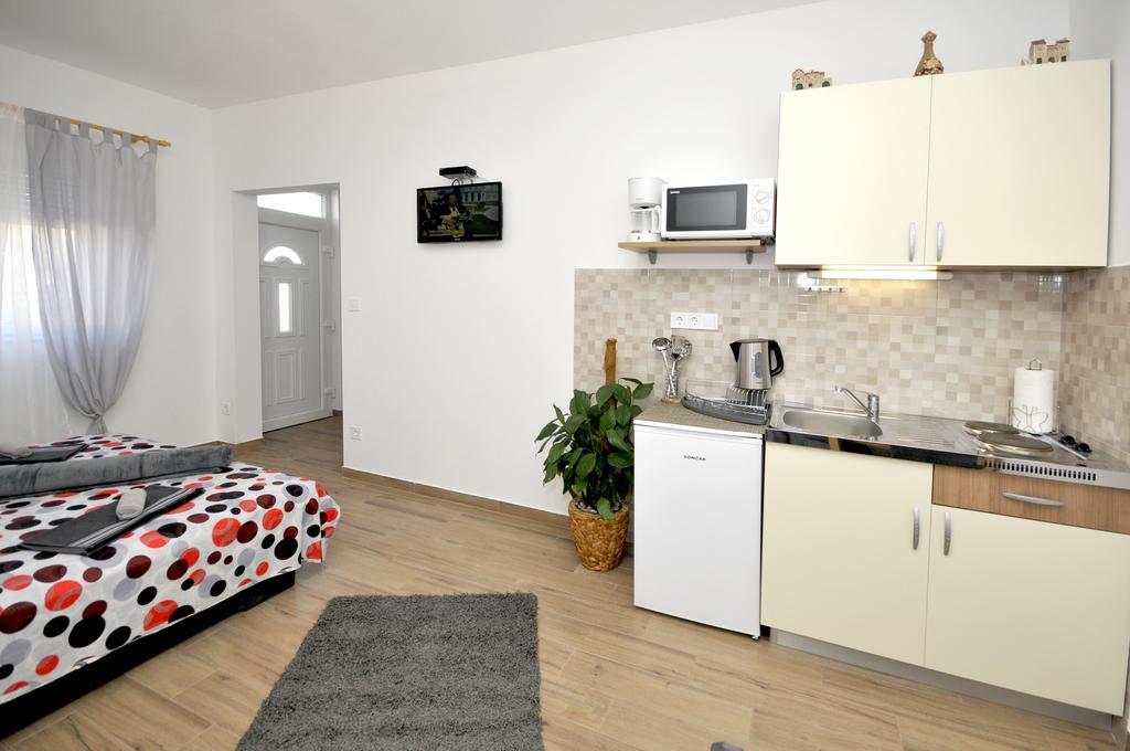 Apartments Josip Trogir Kamer foto