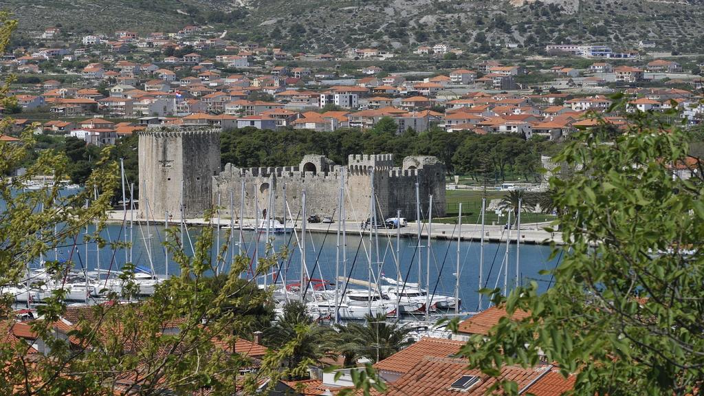 Apartments Josip Trogir Buitenkant foto