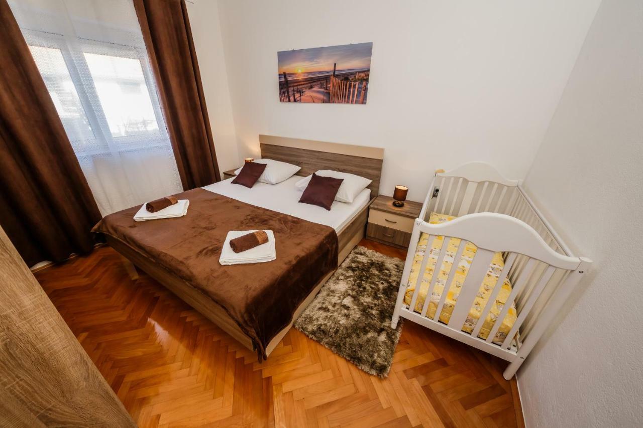 Apartments Josip Trogir Buitenkant foto